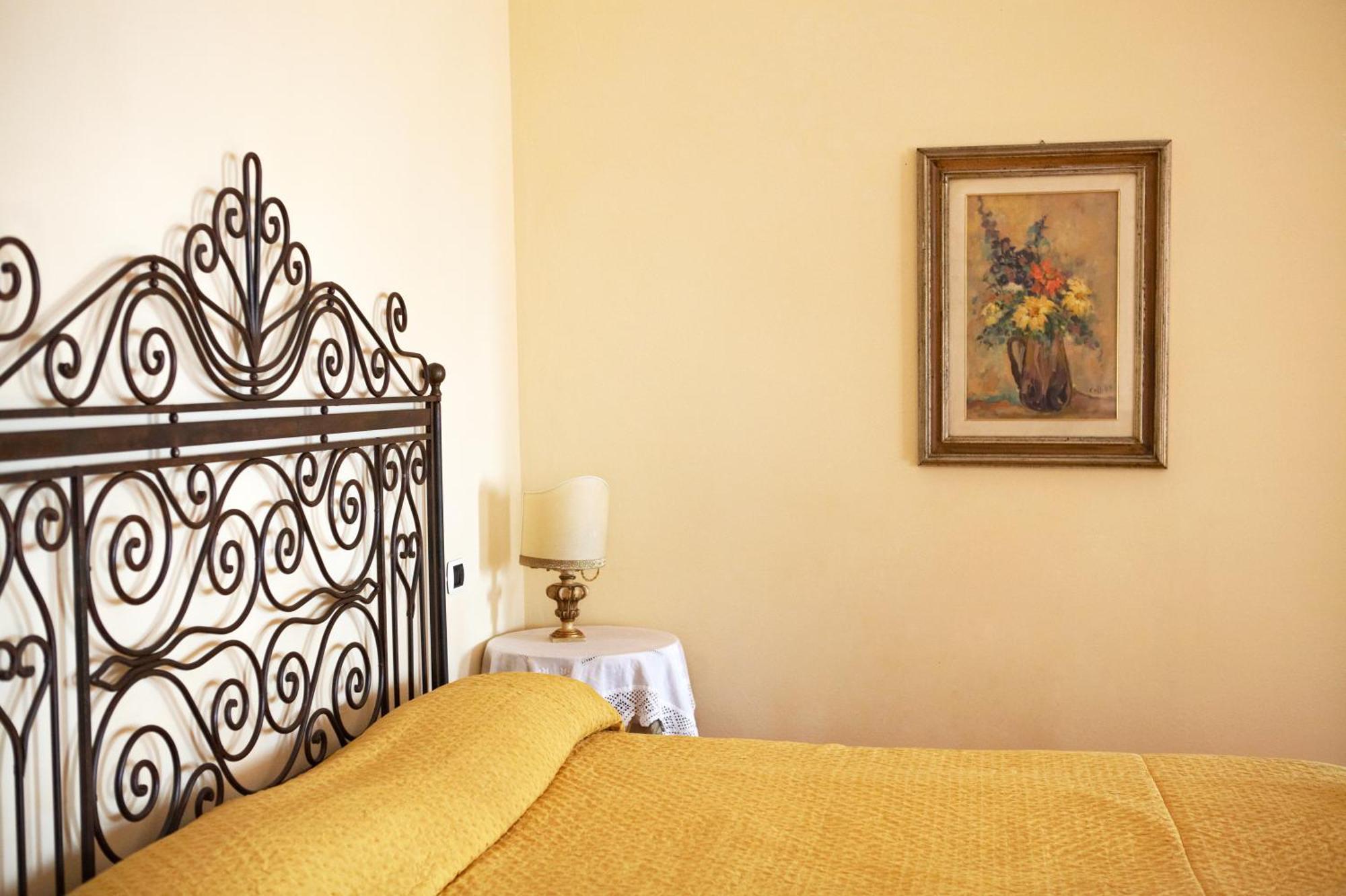 Relais Villa Belpoggio - Residenza D'Epoca Лоро Чиуфена Стая снимка