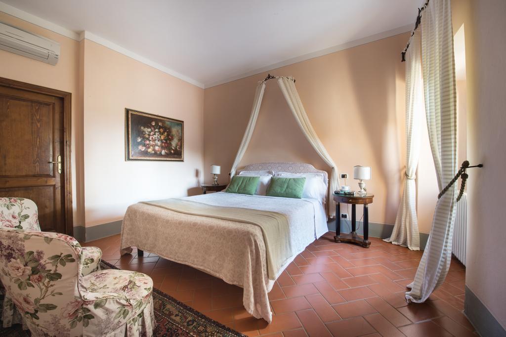 Relais Villa Belpoggio - Residenza D'Epoca Лоро Чиуфена Екстериор снимка